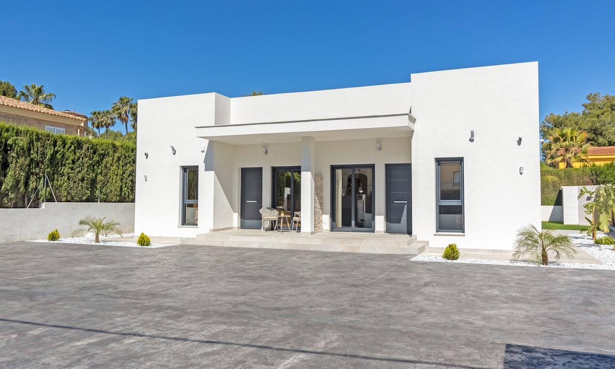 Alginet Ski Chalet | Oasis los Lagos