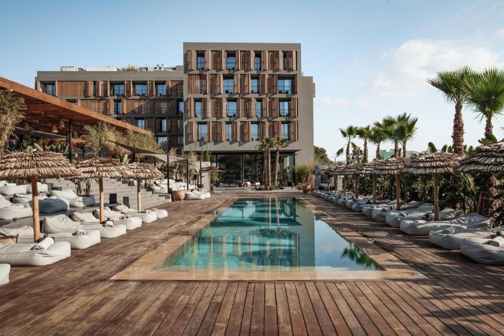 Cala Gracio Hotel | OKU Ibiza
