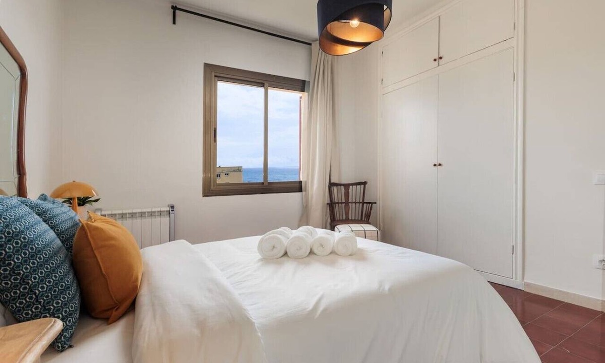 Canet de Mar Apartment | Penthouse with sea views in Canet - Playa 1 min.