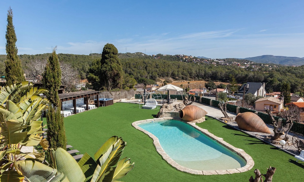 Can Trabal House | Pet-Friendly Villa Masía Can Trabal with Mountain View, Pool, Jacuzzi, Wi-Fi, A/C, Terrace & Garden
