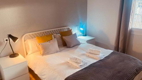 Distrito Sur Apartment | PLAZA ANDALUCIA APARTMENT -A 10min caminando del Puente Romano