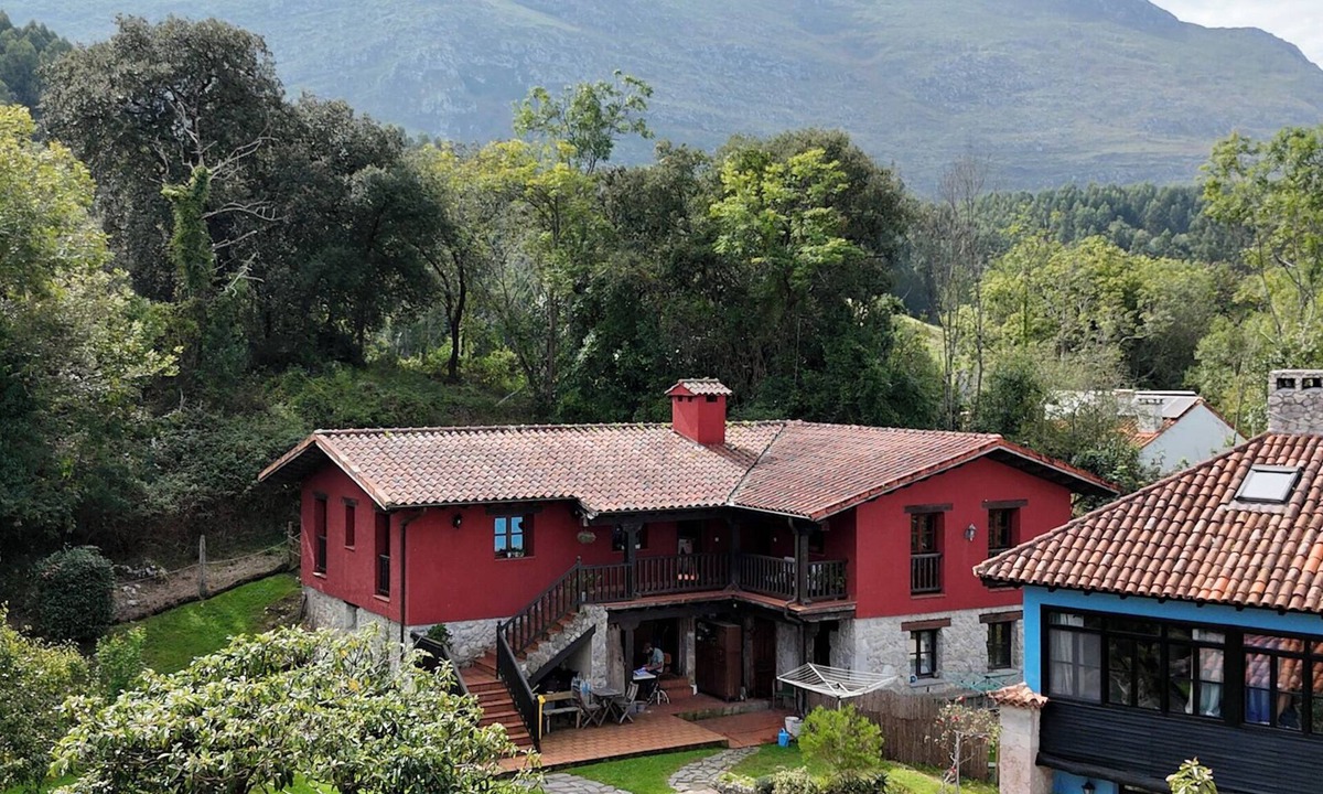 Llamigo Apartment | Rural apartment near Ribadesella between the sea and the mountains.