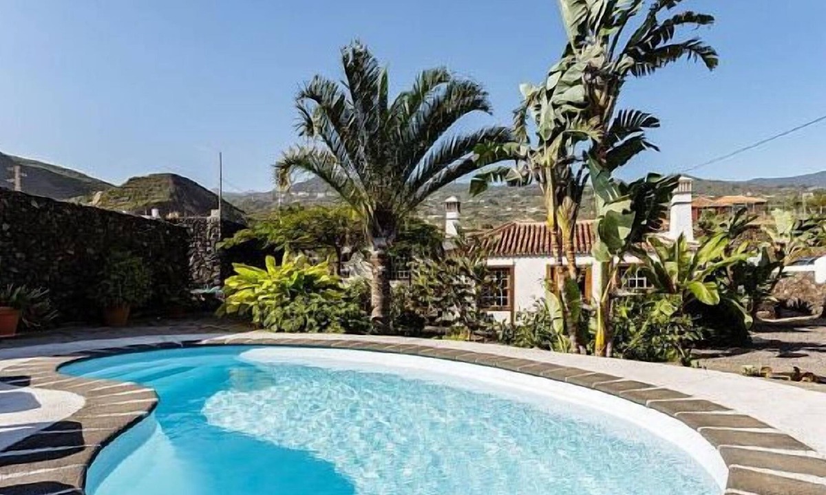 Villa de Mazo Cottage | Self catering Tres Pinos, Lina Medina y Anastasio for 4 people