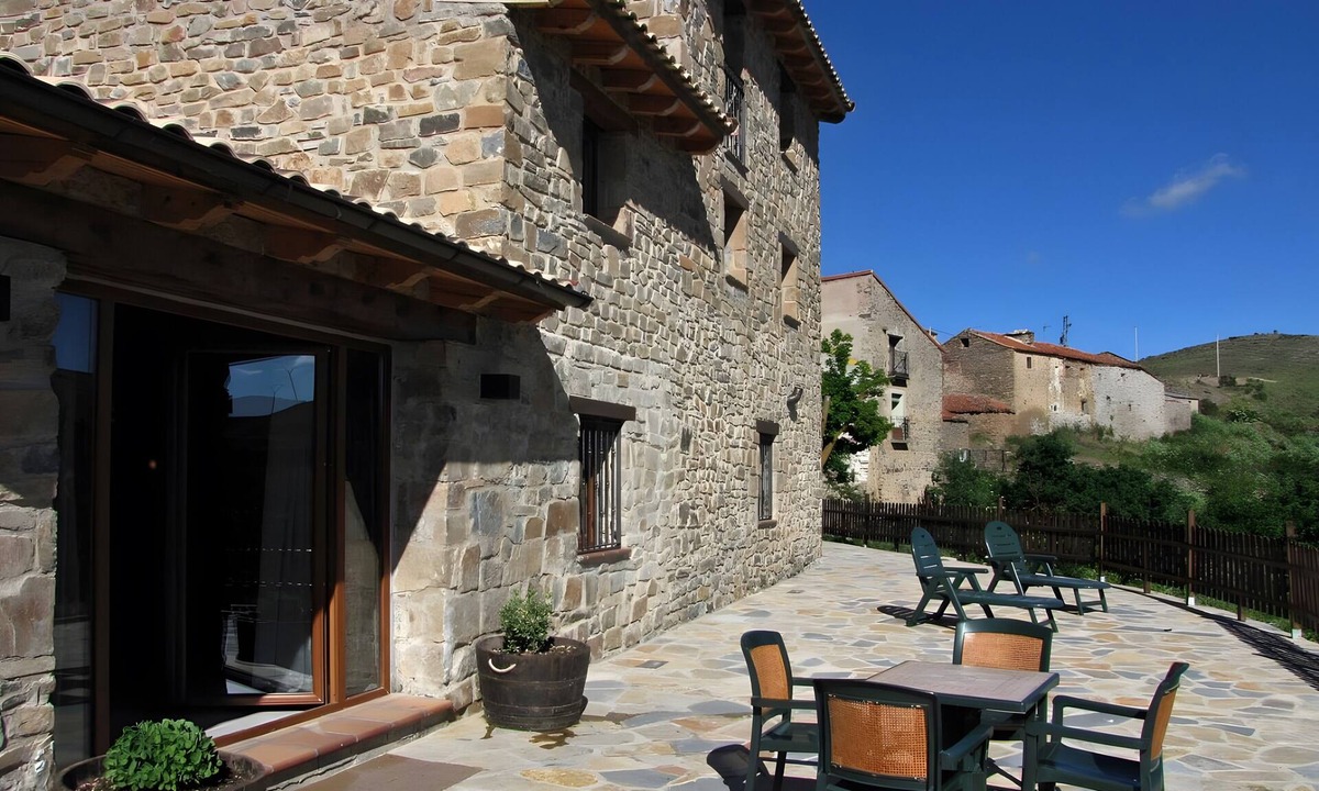 Villar del Rio House | Spacious Country House 'El Ventorro' with Mountain Views