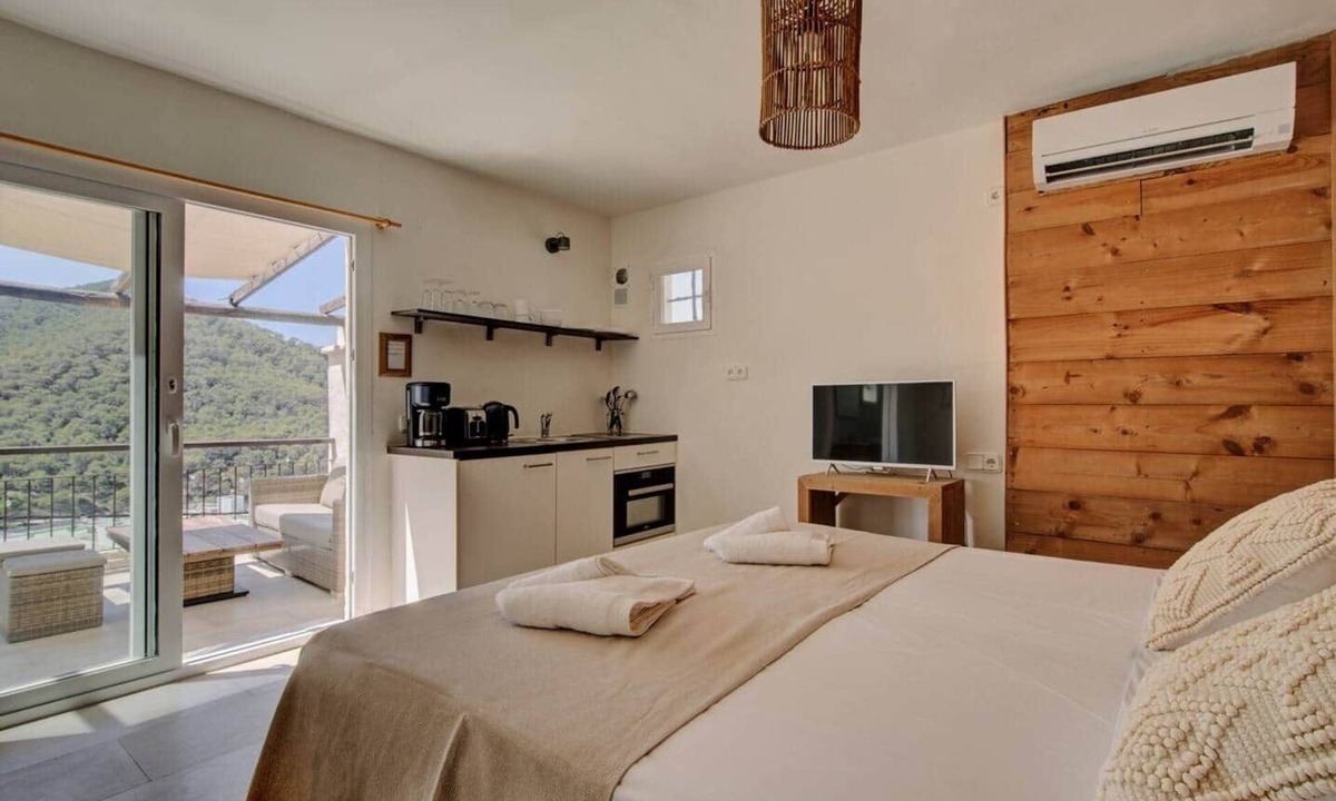 Santa Eulalia del Rio Apartment | Studio 1, bed for 2 persons