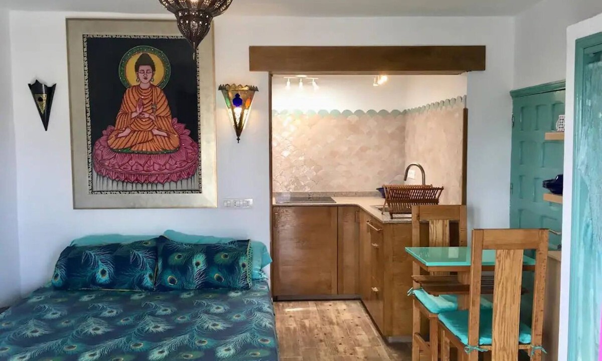 Teguise Apartment | Studio apartment - quiet and exclusive, beach 50 m away, Wi-Fi