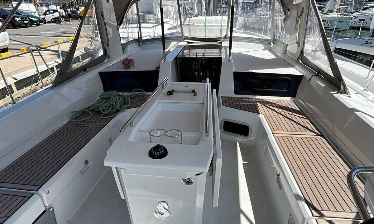 Las Galletas Boat Rental | Sun-Kissed Sailing Adventure in Tenerife, Islas Canarias