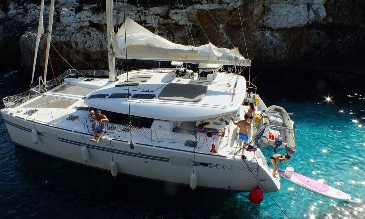 Palma de Mallorca Boat Rental | Sun-Kissed Sailing Adventure in Islas Baleares, Mallorca