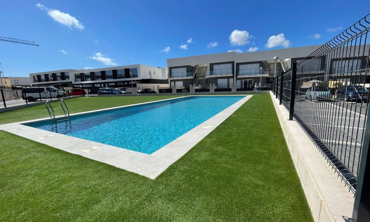 Puerto Marino House | Sun, Sand Dunes & Your Own Three Terraces — Welcome to Gran Alacant