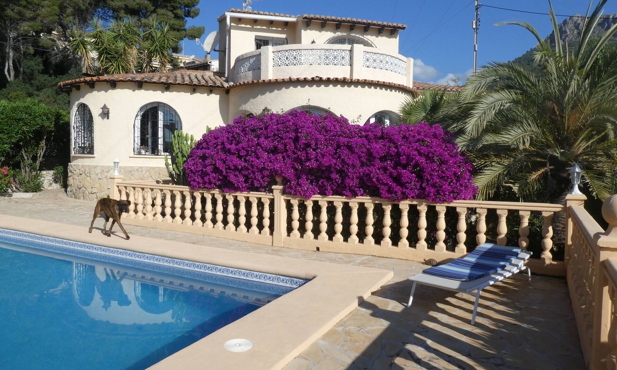 La Canuta Villa | Super air-conditioned villa refurbished in 2025. Bedrooms bathroom + electro