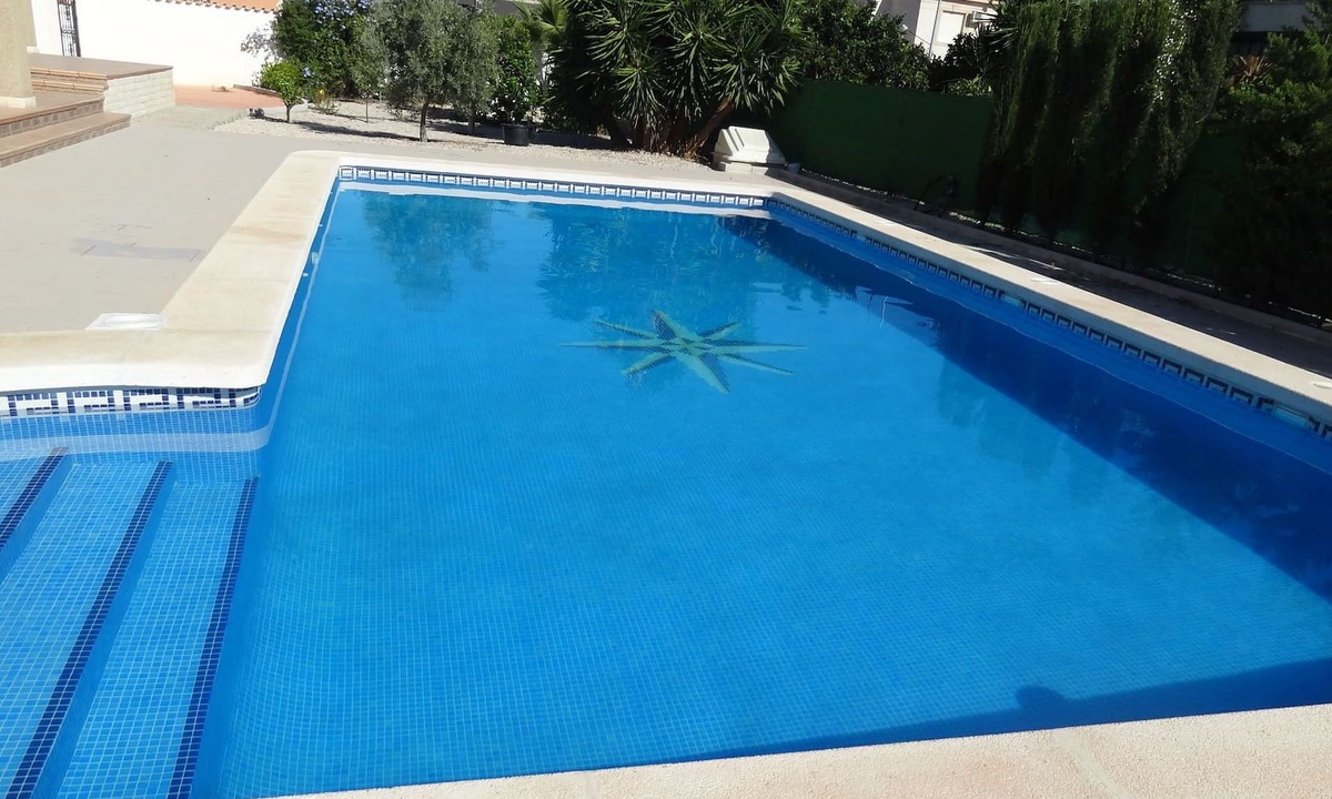 San Fulgencio Villa | Superb villa for large families with large pool in San Fulgencio