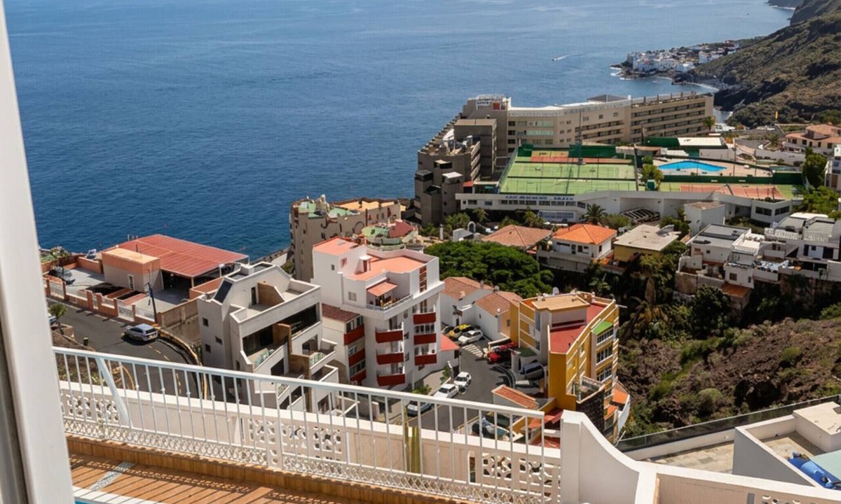 Tabaiba Apartment | Tabaiba Pool & Views