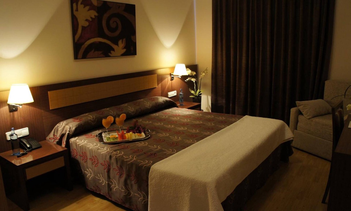 Lorqui Hotel | TCH Hotel