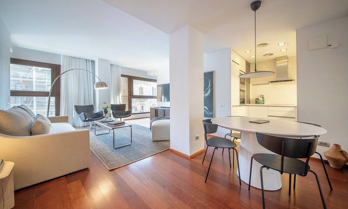 Eixample Apartment | Two bedroom top apartment in Rambla Catalunya - You Stylish