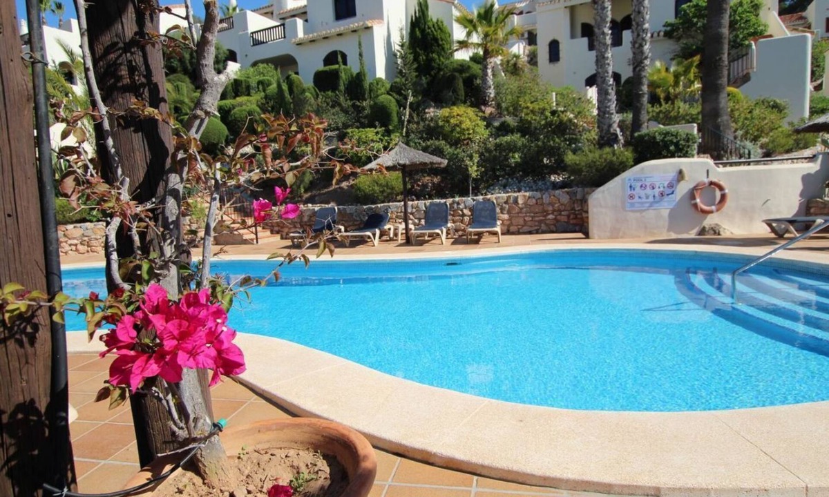 Atamaria House | Villa Carolina at La Manga Club by Rentalole