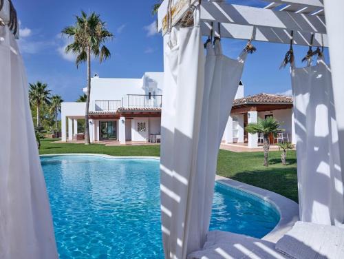 Sant Antoni de Portmany Villa | Villa Cas Hespero