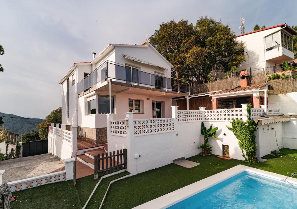 Pineda de Mar Villa | Villa Elena