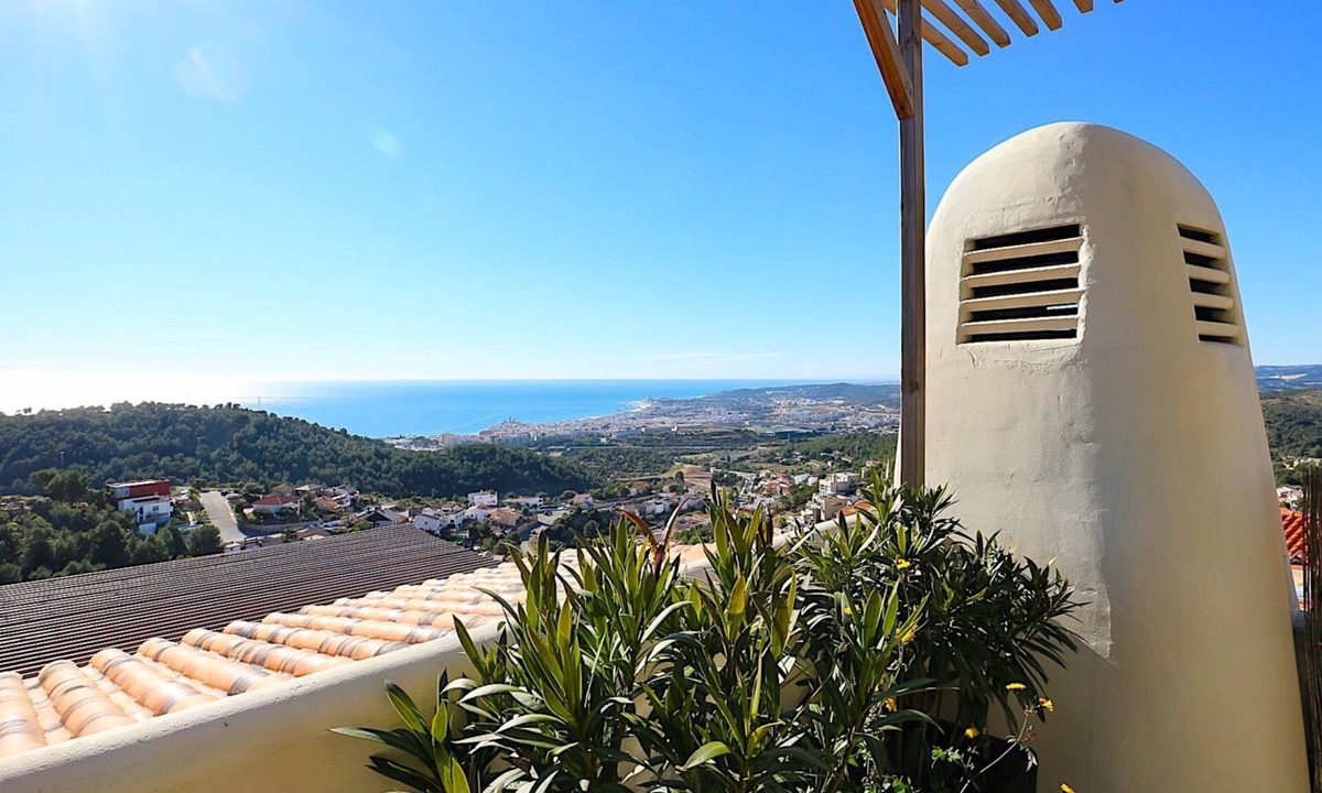 Quint Mar Villa | Villa Ibizenca - Five Bedroom Villa, Sleeps 12