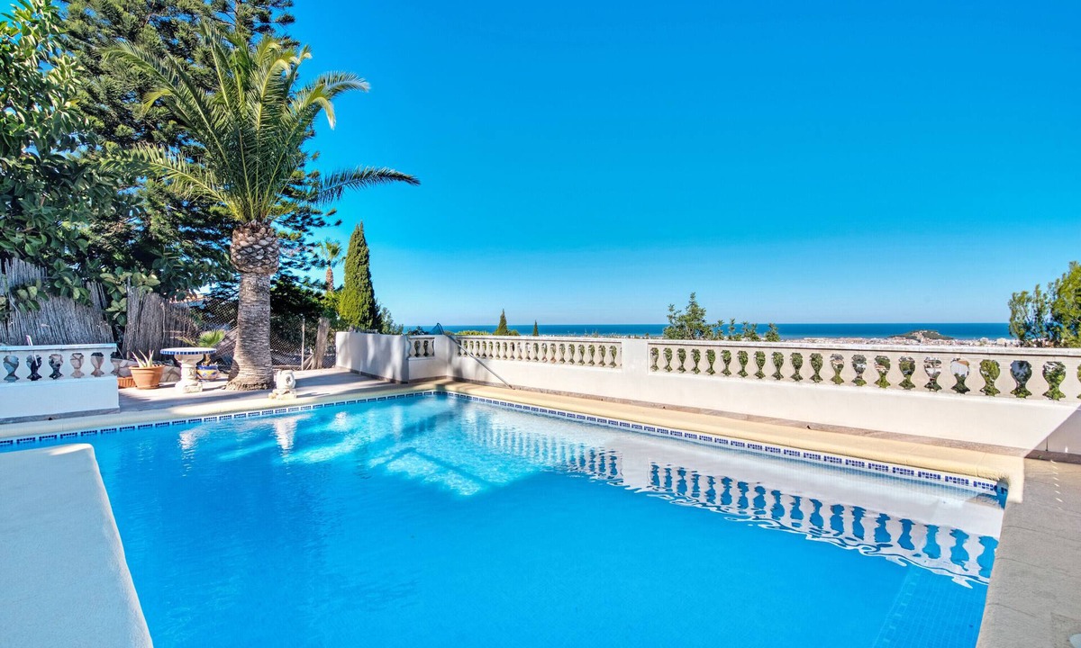 Denia Villa | Villa 'Nicoll' with Private Pool, Wi-Fi and Air Conditioning