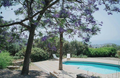 Tiana House | 15th-century farmhouse with pool near Barcelona