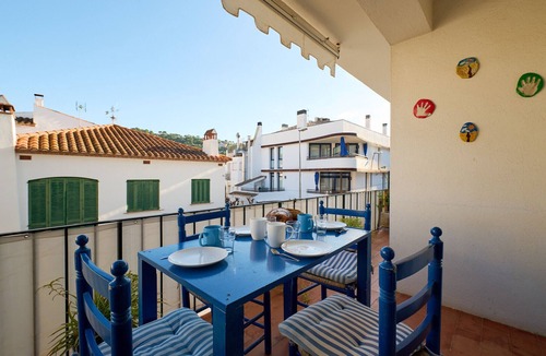 Llafranc Apartment | 1LUCK 01- Beautiful 3-bedroom apartment located near Llafranc beach