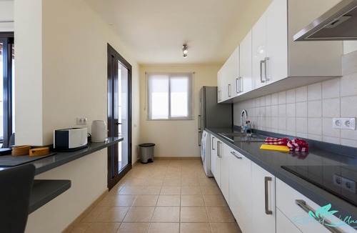 Playa Blanca Villa | 2 Bedroom Villa, with Private Pool and A/C, Close to Town Centre