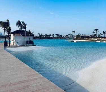 Torre-Pacheco Villa | 205m2 Villa with Jacuzzi on Santa Rosalia Lake Resort
