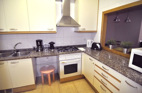 Gracia Apartment | 3 BD APT IN THE Heart OF Gracia Virreina