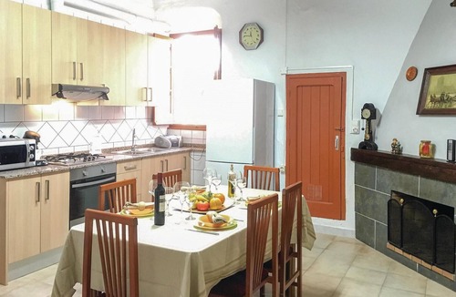 Pineda de Mar Apartment | 3 bedroom gorgeous apartment in Pineda de Mar