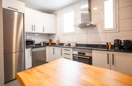 La Sagrada Familia Apartment | 33MAL1082- Big 2BR apartment near Sagrada Familia