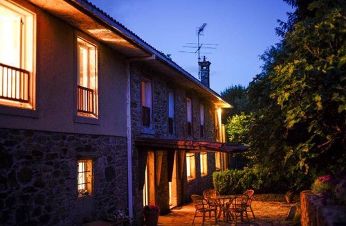 Santiago de Compostela Villa | 400 m² Villa ∙ 6 bedrooms ∙ 14 guests