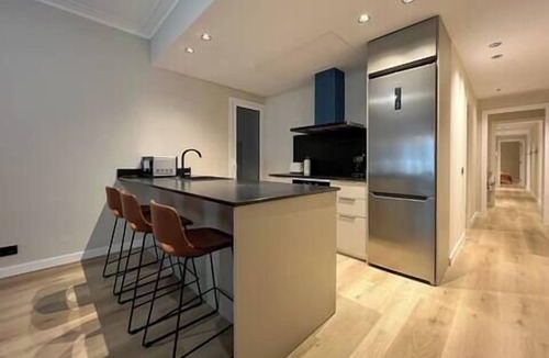 Sant Gervasi – la Bonanova Apartment | 4Bed Apartment in Barcelona