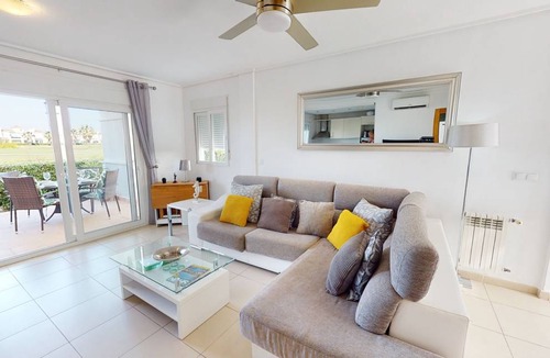 Roldan House | 76 m² House ∙ 2 bedrooms ∙ 4 guests