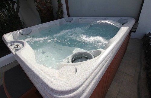 Los Mojones Villa | A stunning 5 bedroom Villa with HOT TUB, Games Room and GYM.