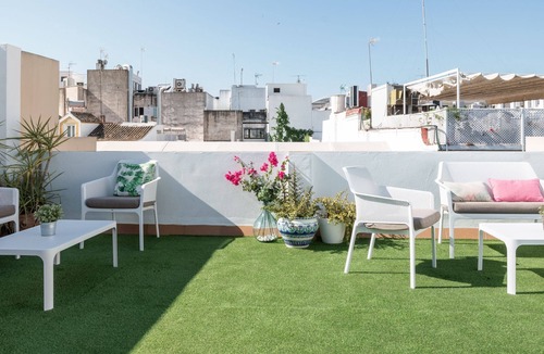 Alfalfa Apartment | Albareda 1 - One Bedroom Apartment, Sleeps 4
