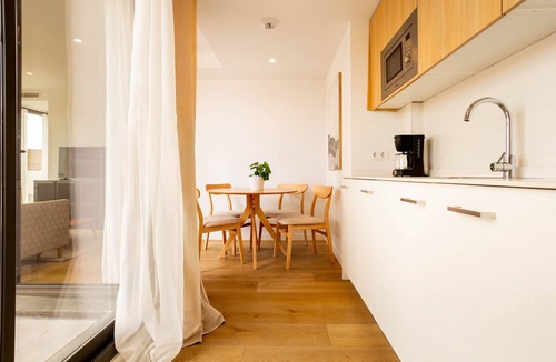 Ciudad Lineal Apartment | Alcala Terrace XVII apartament in Madrid