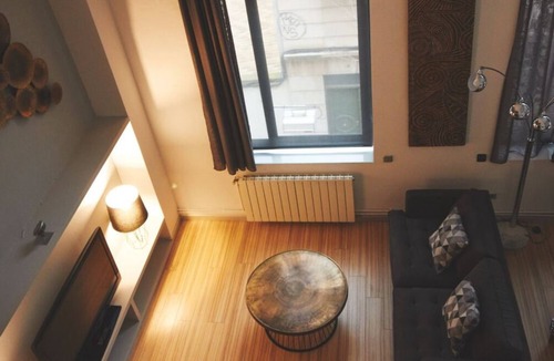 el Camp d'en Grassot i Gracia Nova Apartment | ALCAM ALIO CINE APARTMENT