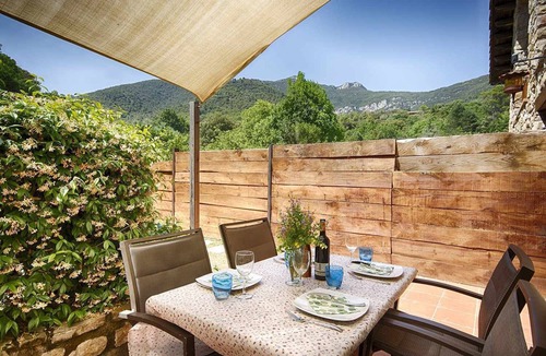Sales de Llierca Apartment | Alzina (4 pax)
