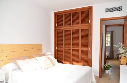 Es Pujols Apartment | Apartament Caoba in Es Pujols with pool, free wifi and very close to the beach