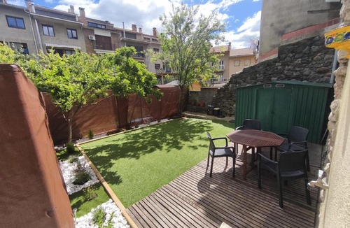 Baga Apartment | Apartament l'Adou