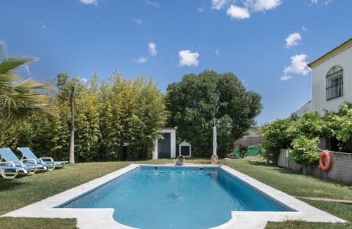 Arriate Apartment | Apartamento Cantarrana 1: piscina, wifi, aire acondicionado y entorno idílico