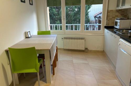 Gironella Apartment | Apartamento de 3 habitaciones en GIRONELLA - ALBERGA
