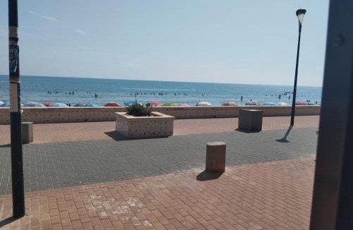 Sueca Apartment | Apartamento en Primera Linea de Playa en Les Palmeres-Vistas al Mar-El Refugio del Mediterráneo