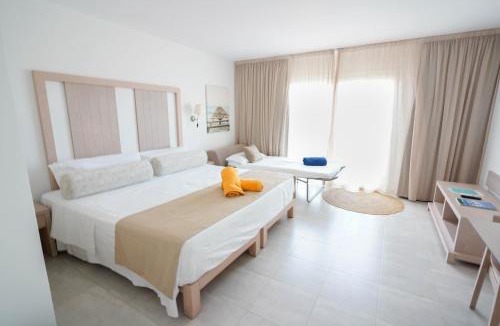 Es Calo Apartment | Apartamentos Es Caló