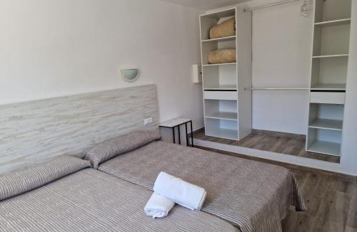 Cala Vadella Apartment | Aparthotel Puerto Cala Vadella