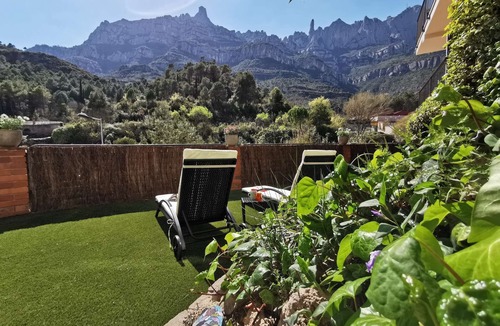 Monistrol de Montserrat Apartment | Apartment with views to Montserrat