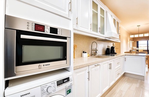Altea Apartment | Apartment 'Villa Gadea 2-6' with Sea View, Shared Pool and Wi-Fi