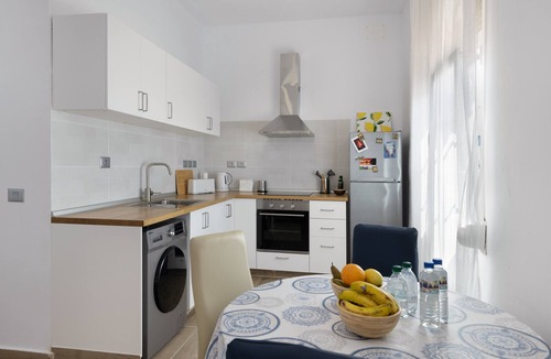 Santa Cruz de la Palma Apartment | Apartment 'La Casita De Maki' with Wi-Fi