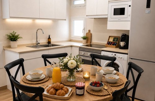 La Catedral Apartment | Apartment "Apartamento la Marquesa" embraced by the walls of Cordoba.