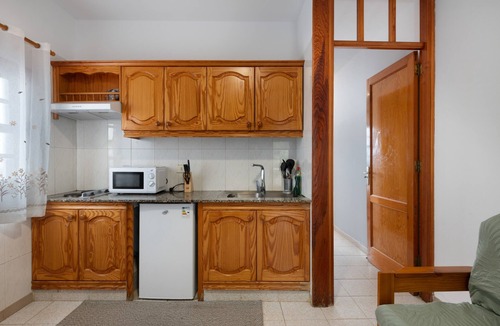 Barlovento Apartment | Apartment 'Apartamento C' with Sea Views, Private Terrace and Wi-Fi